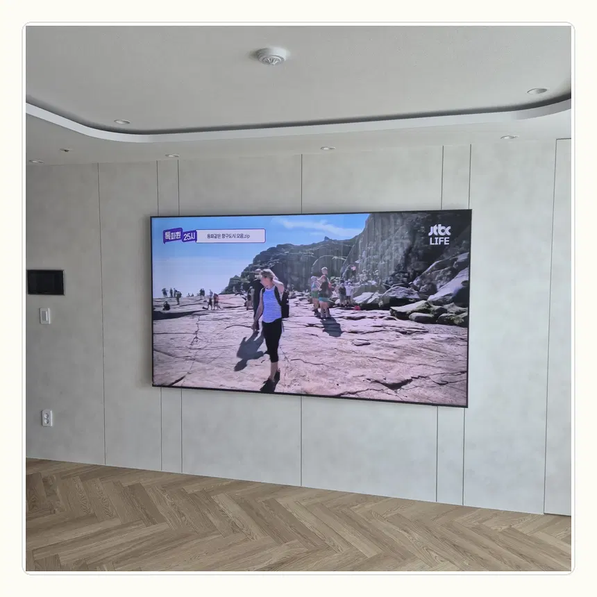경기도 안양시 평촌동·관양동 벽걸이TV 설치 참고 사진 2 - 가벽 내부 합판 보강